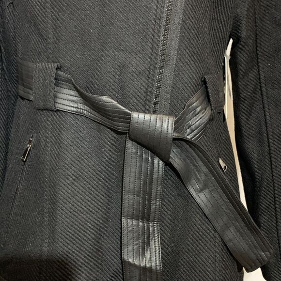 Mason Signature NWT Long Winter Coat Black Fur Collar Womens M - Picture 7 of 9